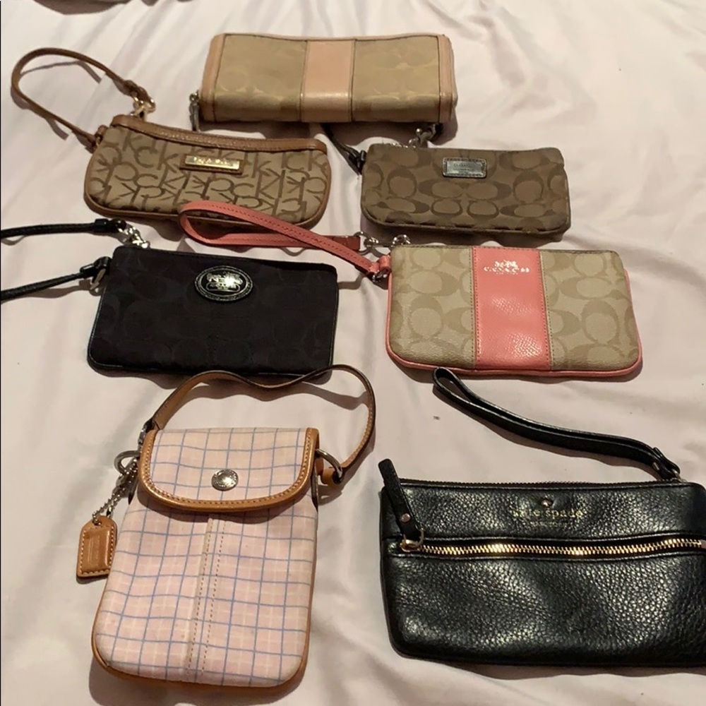 Wristlets and wallet